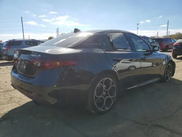 2023 ALFA ROMEO GIULIA TI  