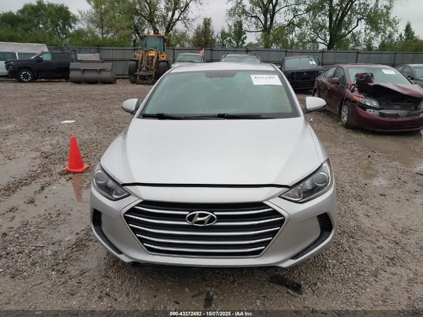 2017 HYUNDAI ELANTRA SE
