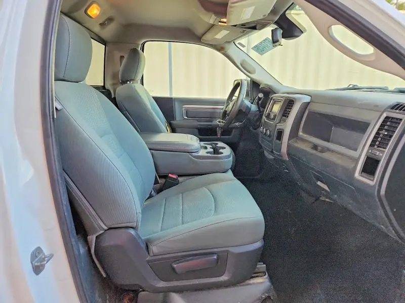 2015 RAM 1500 ST  