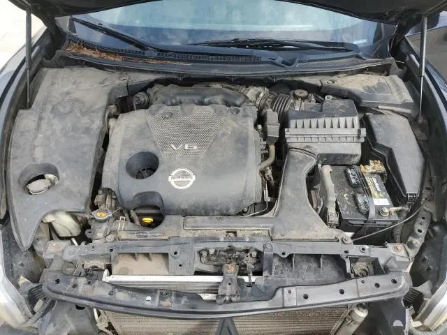 2011 NISSAN MAXIMA S  