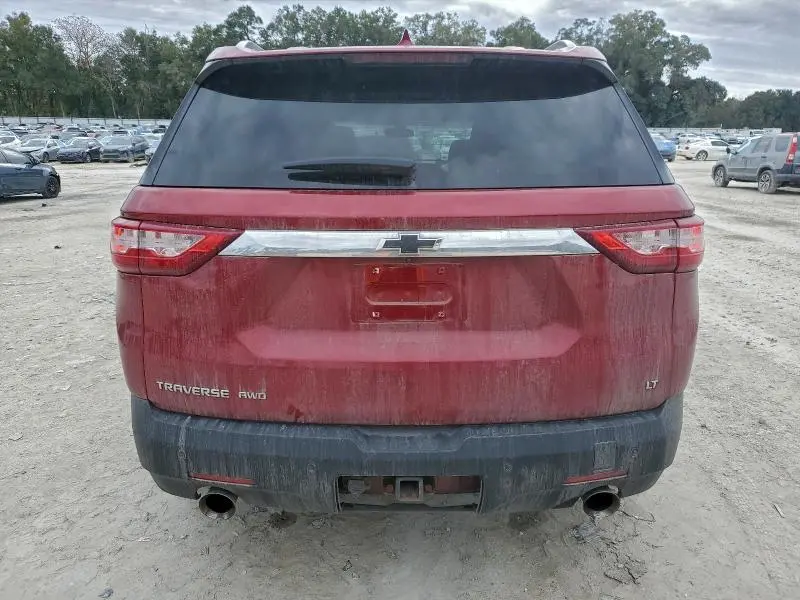 2018 CHEVROLET TRAVERSE LT  