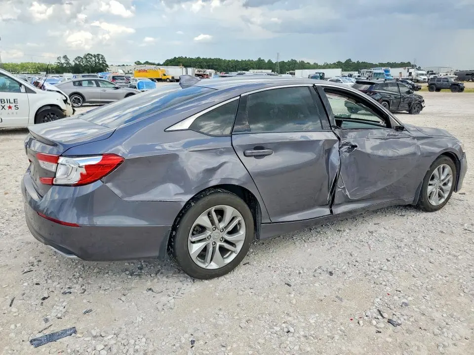 2018 HONDA ACCORD LX  