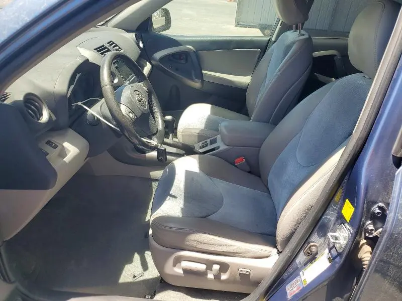2011 TOYOTA RAV4 LIMITED  