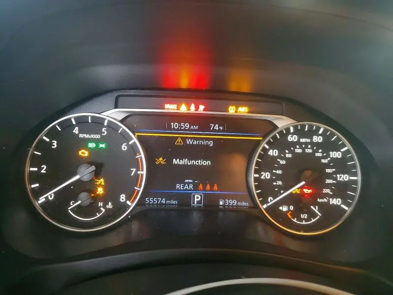 2023 NISSAN ALTIMA SV  