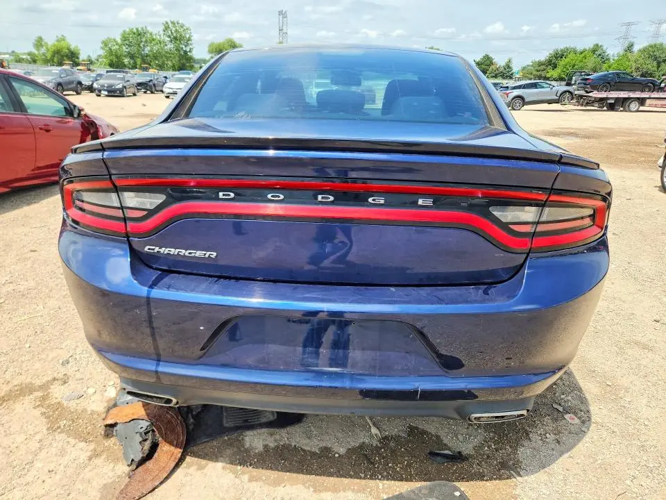2015 DODGE CHARGER SE  