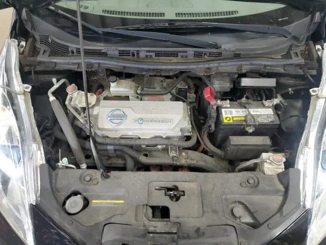 2012 NISSAN LEAF SV