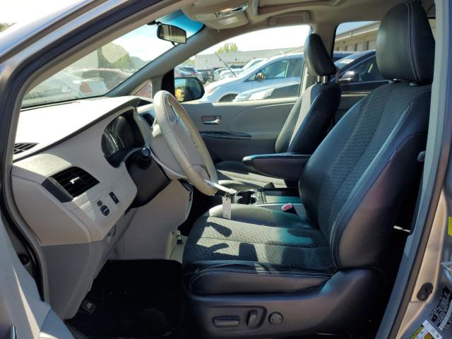 2011 TOYOTA SIENNA SPORT