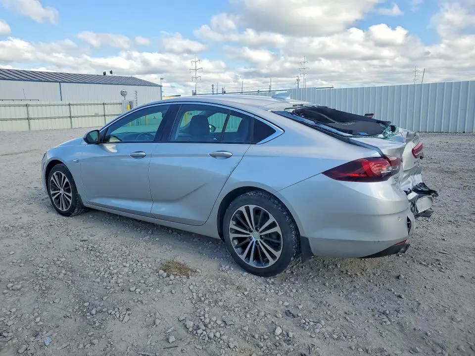 2019 BUICK REGAL ESSENCE  