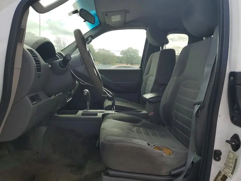 2012 NISSAN FRONTIER S  