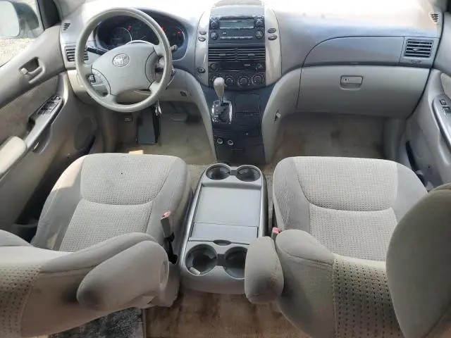 2010 TOYOTA SIENNA CE  