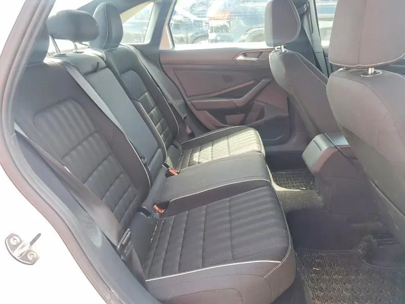2024 VOLKSWAGEN JETTA SPORT  