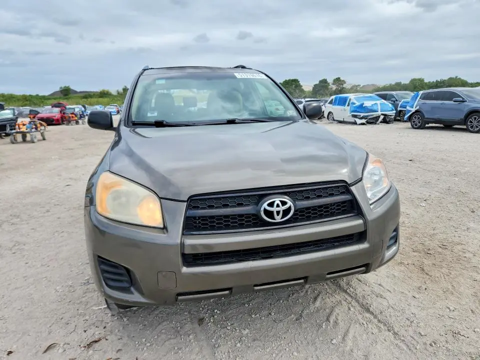 2012 TOYOTA RAV4 BASE  
