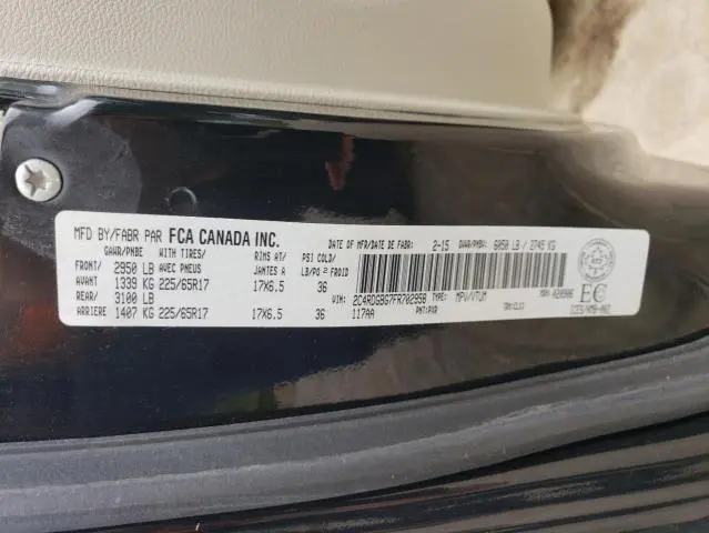 2015 DODGE GRAND CARAVAN SE  