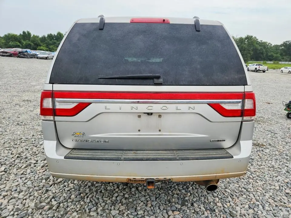 2016 LINCOLN NAVIGATOR SELECT  