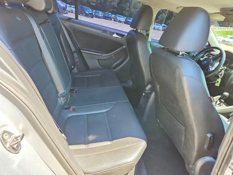 2014 VOLKSWAGEN JETTA SE  
