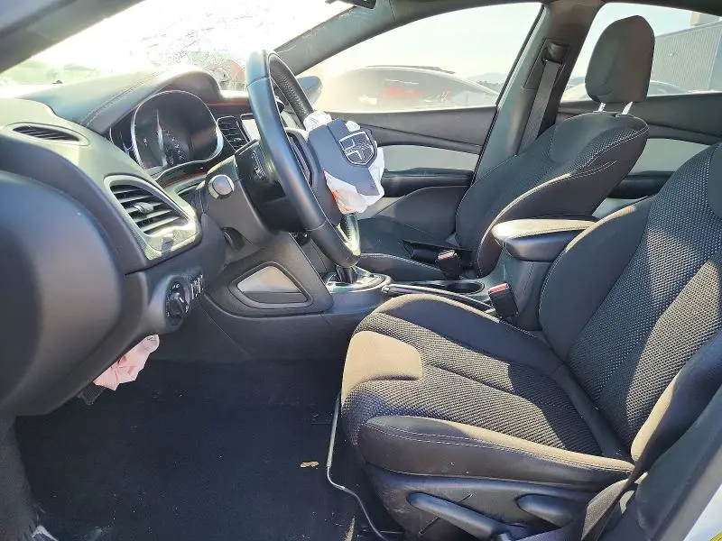 2015 DODGE DART SXT  
