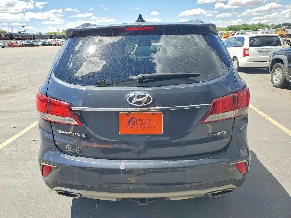 2017 HYUNDAI SANTA FE SE ULTIMATE  