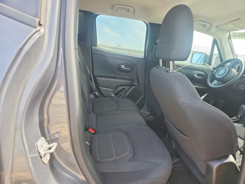 2022 JEEP RENEGADE LATITUDE  