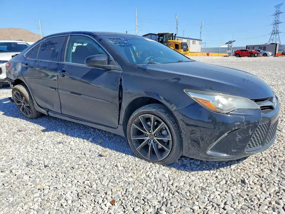 2017 TOYOTA CAMRY XSE  