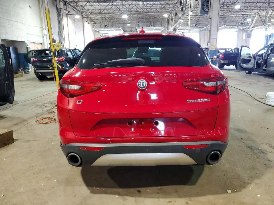 2018 ALFA ROMEO STELVIO SPORT  