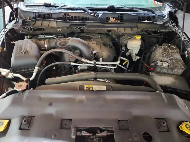 2015 RAM 1500 SLT  
