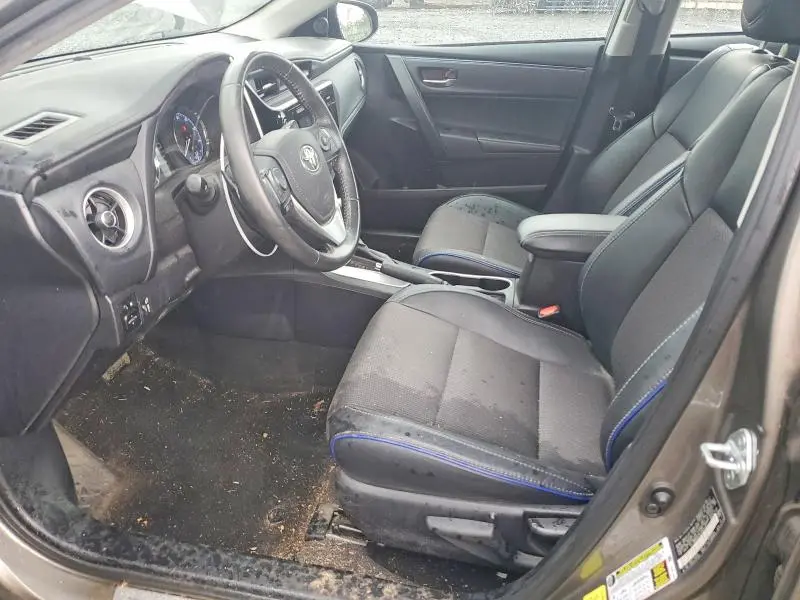 2017 TOYOTA COROLLA SE  