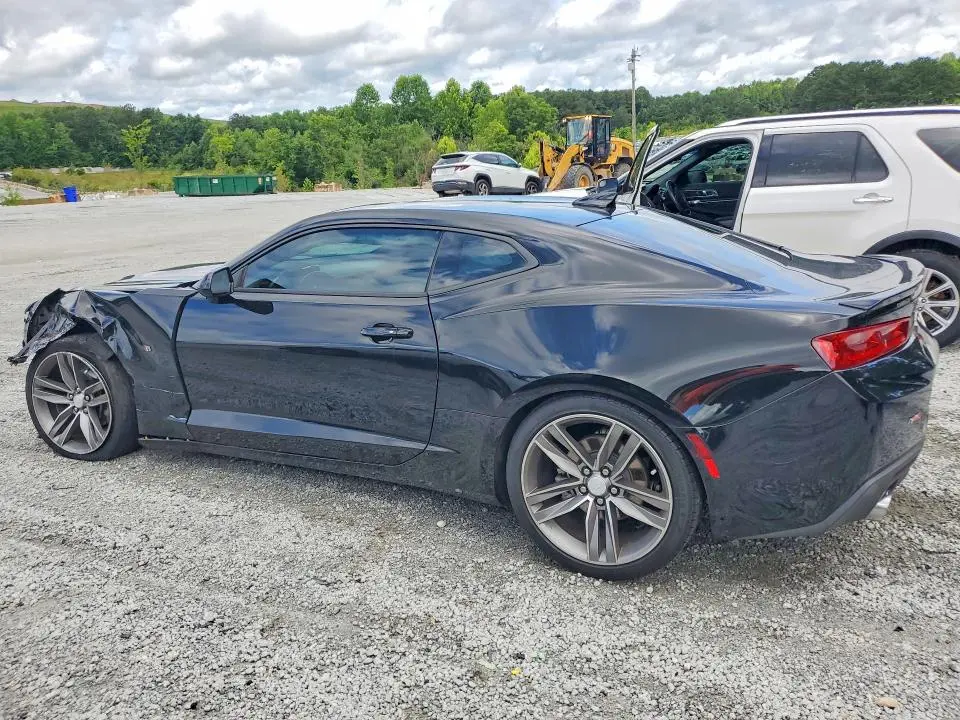 2018 CHEVROLET CAMARO LT  