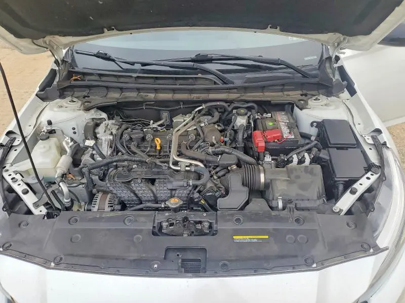 2021 NISSAN ALTIMA SR  