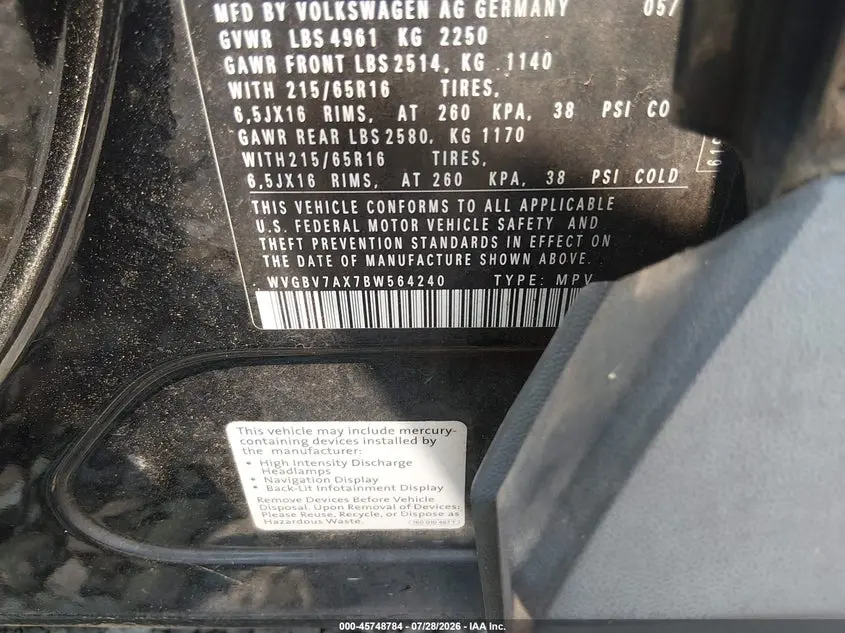 2011 VOLKSWAGEN TIGUAN S