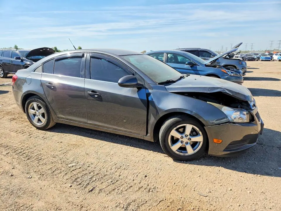 2013 CHEVROLET CRUZE LT  