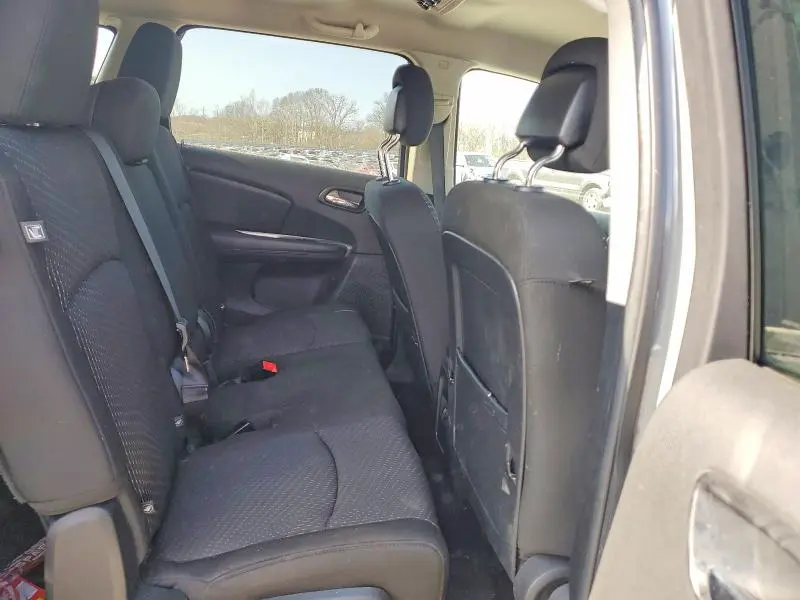 2020 DODGE JOURNEY SE  