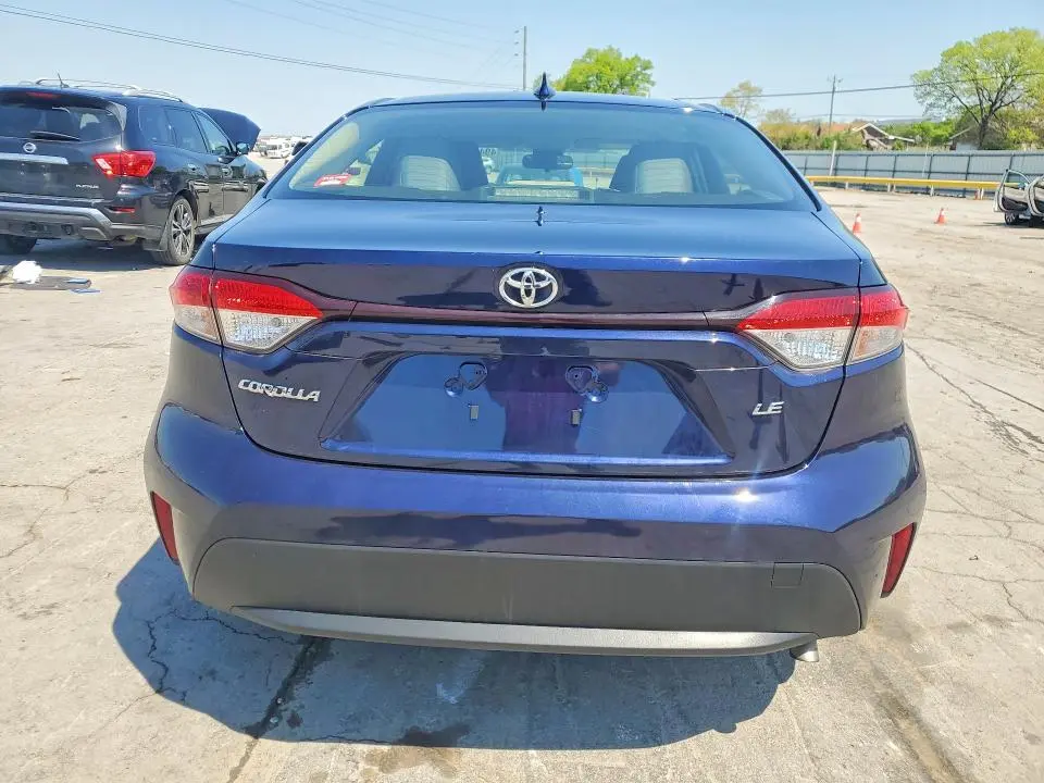 2021 TOYOTA COROLLA LE  