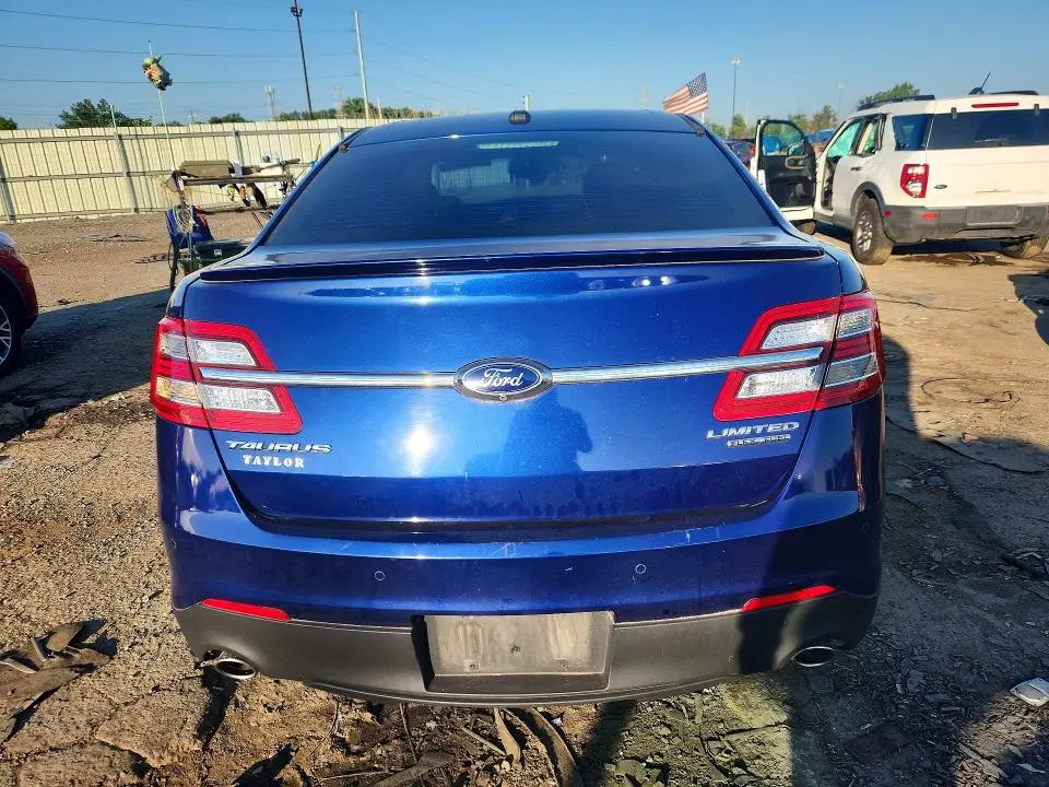 2015 FORD TAURUS LIMITED  