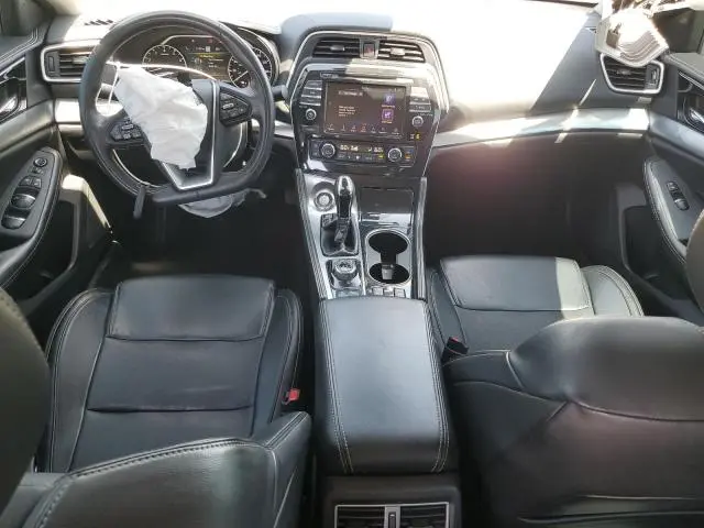 2022 NISSAN MAXIMA SV  