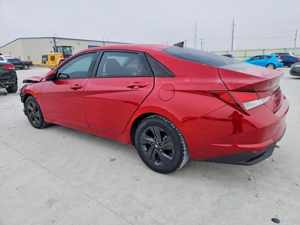 2022 HYUNDAI ELANTRA SEL  