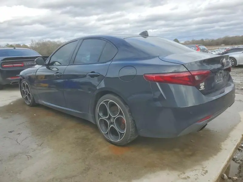 2022 ALFA ROMEO GIULIA SUPER  