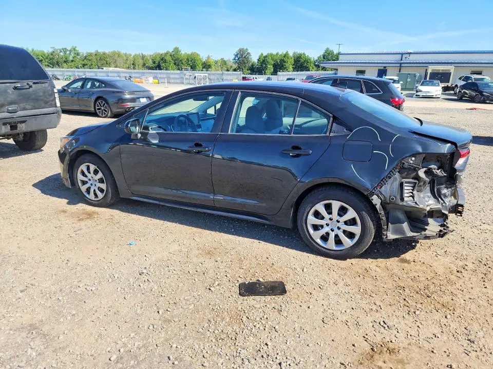 2021 TOYOTA COROLLA LE  