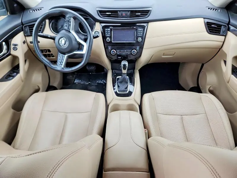 2017 NISSAN ROGUE SL  