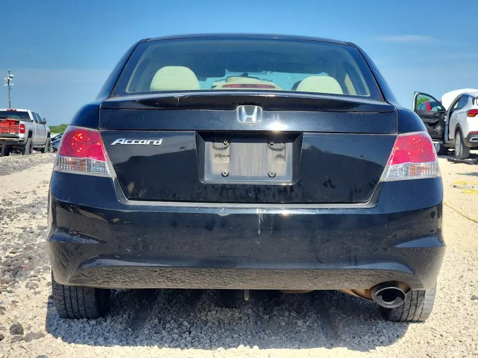 2010 HONDA ACCORD LXP  