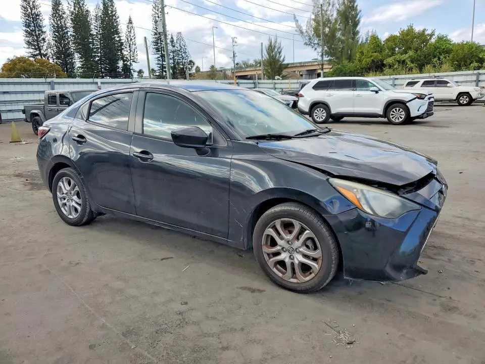 2016 TOYOTA SCION IA   