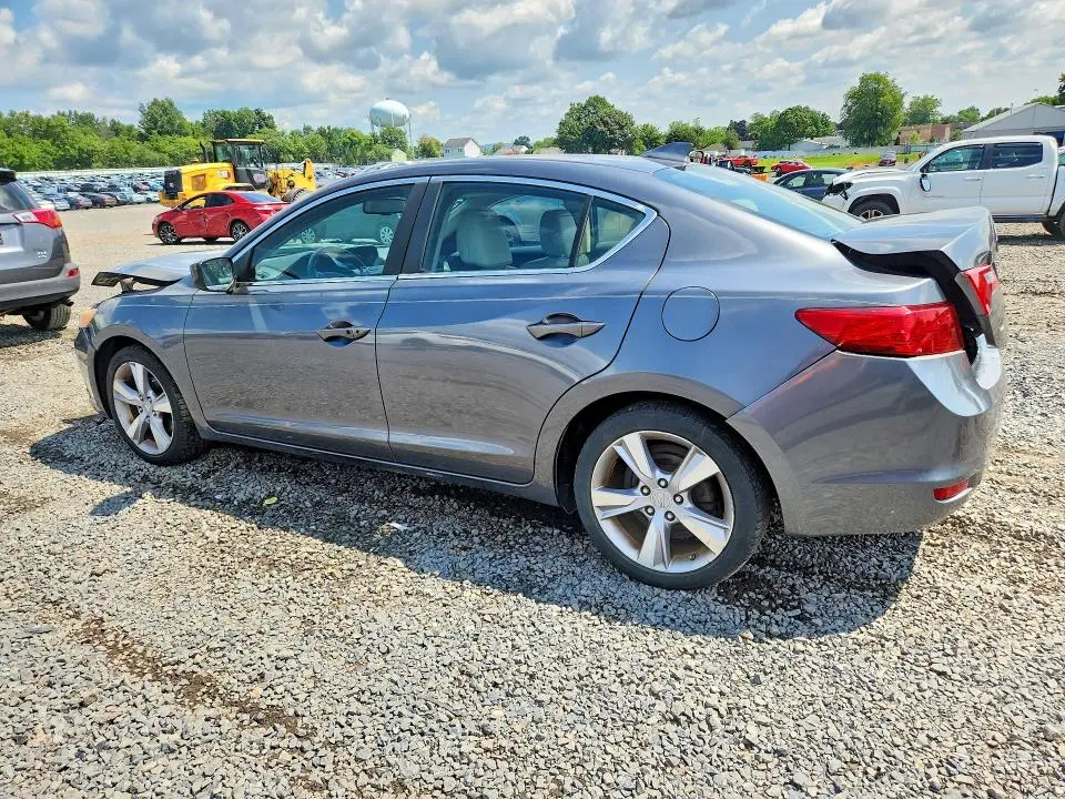 2013 ACURA ILX 20 PREMIUM  