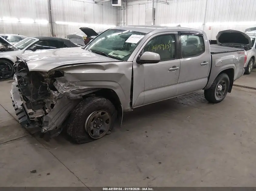 2016 TOYOTA TACOMA SR V6