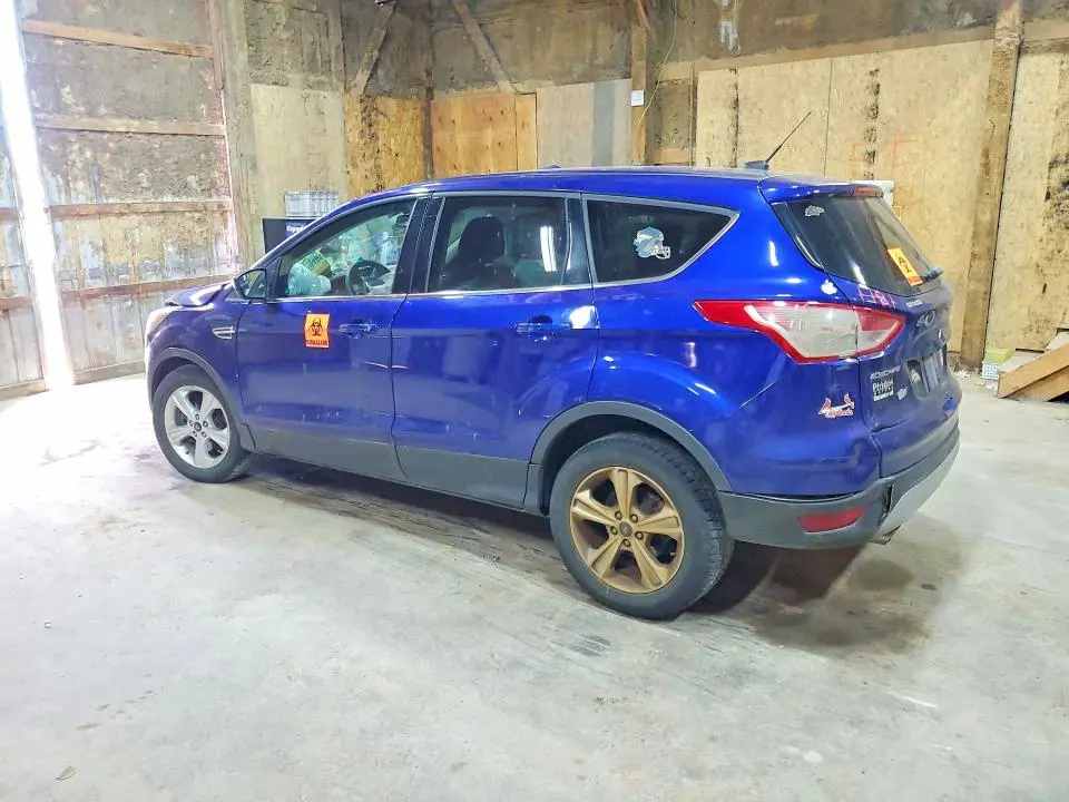 2016 FORD ESCAPE SE  