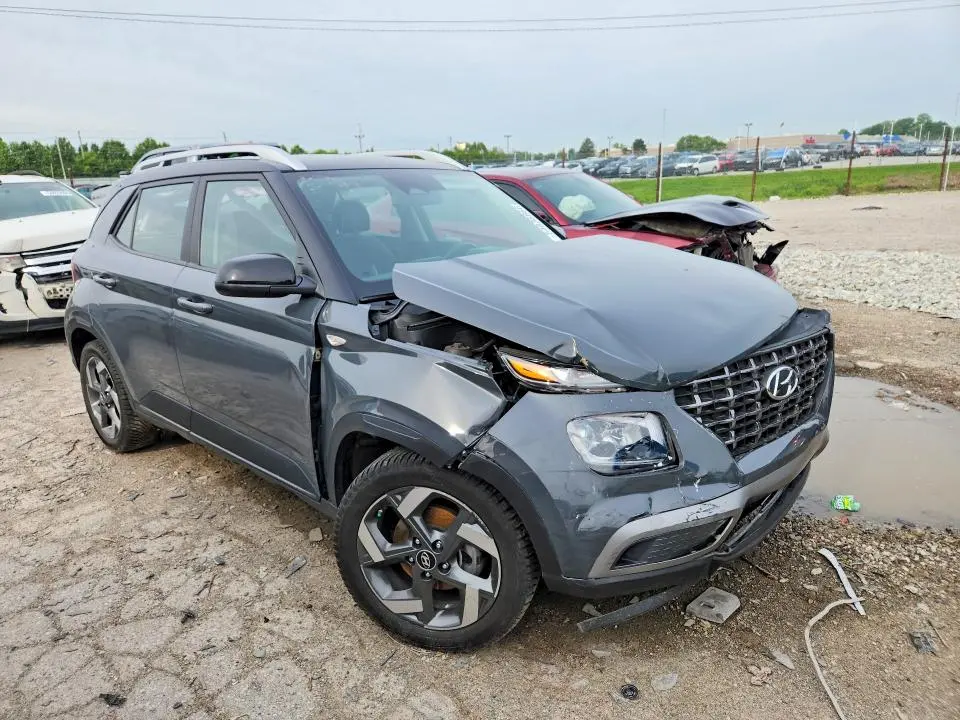2024 HYUNDAI VENUE LIMITED  
