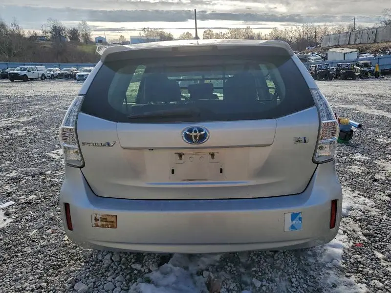 2013 TOYOTA PRIUS V   