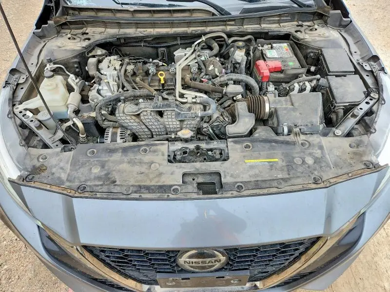 2022 NISSAN ALTIMA SR  