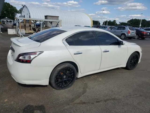 2013 NISSAN MAXIMA S  
