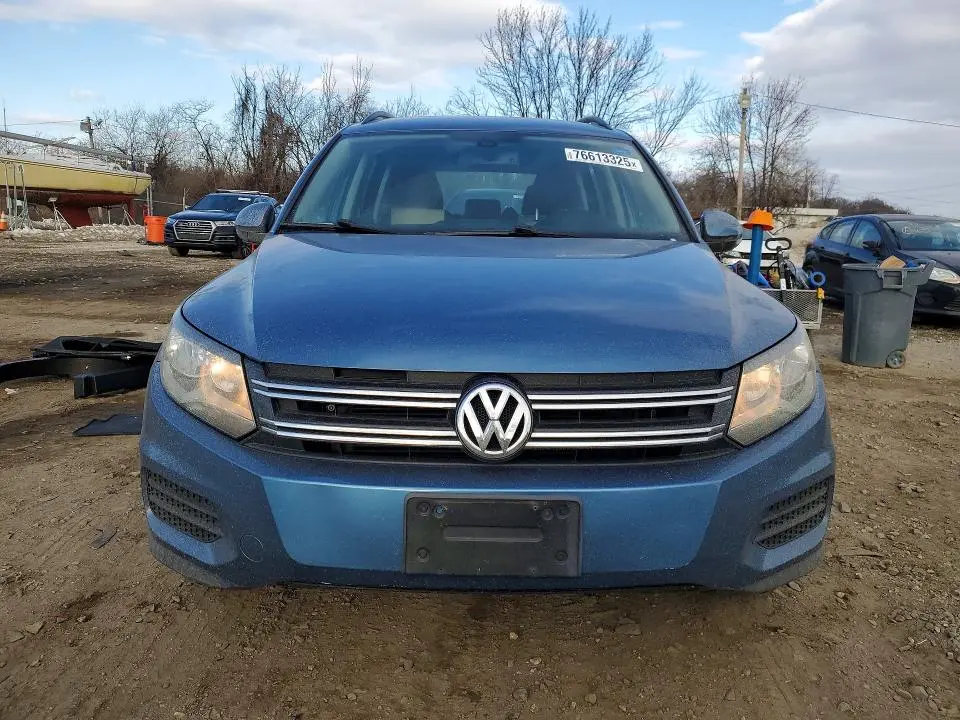 2017 VOLKSWAGEN TIGUAN S  