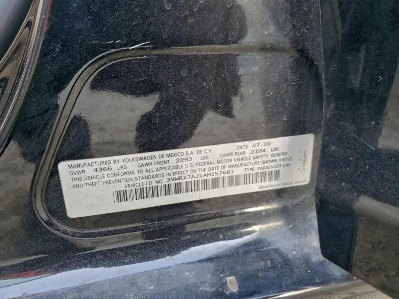 2010 VOLKSWAGEN JETTA SE  