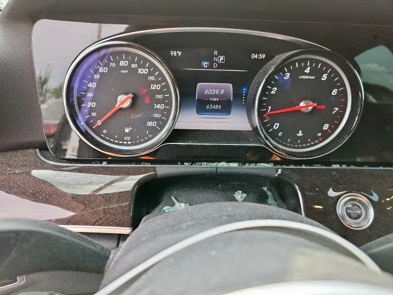 2019 MERCEDES-BENZ E 300  